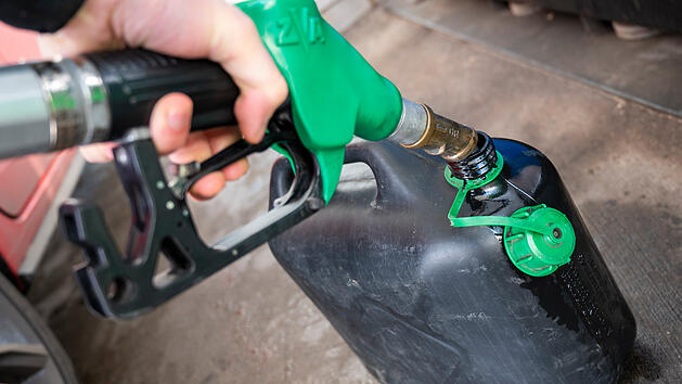 Im Falle eines Blackouts: Darf man Benzin und Diesel zu Hause lagern - und wenn ja, wie viel?