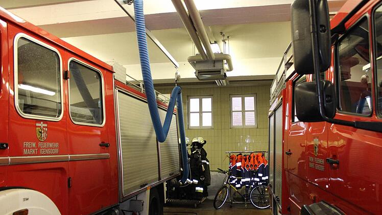 Die neue Abgaseinrichtung (l.) hat 8200 Euro gekostet.Fotos: fra-press