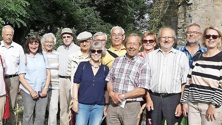 Lehrer der Katholischen Erziehergemeinschaft begaben sich auf Spurensuche im Landkeis Forchheim.  Foto: privat