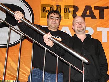 Benjamin Stöcker (rechts) und Christian Doser belegen die beiden vorderen Plätze auf der Landtagsliste der Piraten. Foto: Gerda Völk
