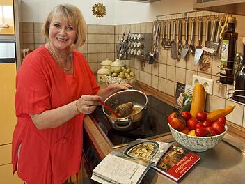 Birgit Ringlein schreibt und kocht gern auf Fränkisch. Foto: Carmen Schwind