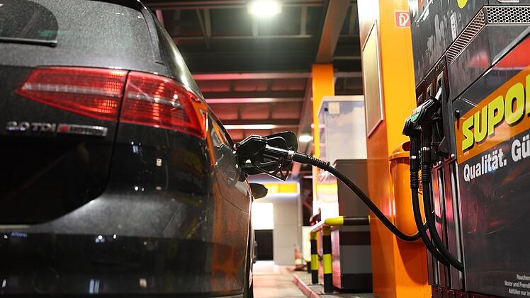 "Preiskampf nach unten, der sich gewaschen hat" durch neue Spritpreisregel?