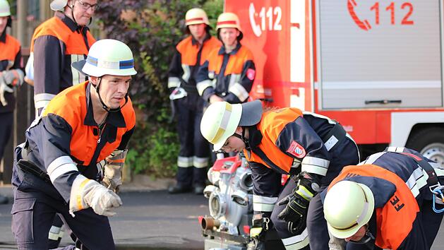 Mitglieder der Feuerwehren Oberwildflecken und Oberbach stellten sich gemeinsam der Leistungspr&uuml;fung. Sebastian Schmitt