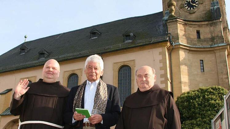 Wolfgang Protzner immer im Einsatz für das Kloster Marienweiher. Als es der Freistaat Bayern verkaufen will, legt er sich mit der Staatsregierung an.
