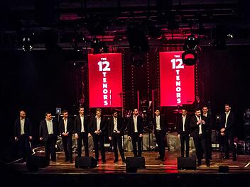 Umjubelter Auftirtt: "The 12 Tenors" gastierten mit ihrer Jubiläums-Show im Coburger Kongresshaus.Foto: Jochen Berger