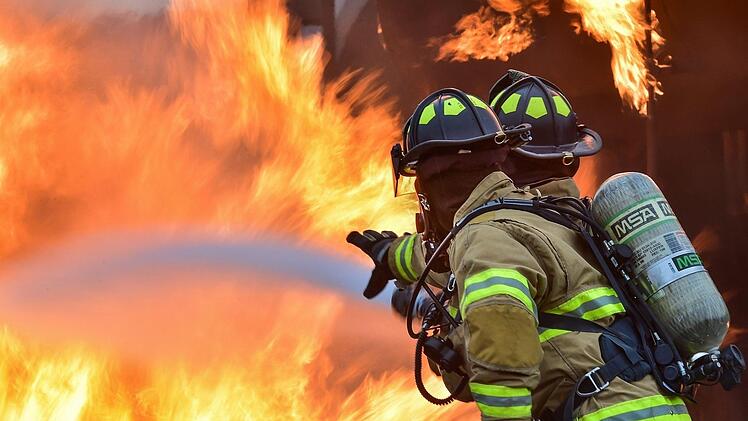 150 Einsatzkräfte waren vor Ort. Symbolbild, Foto: skeeze/pixabay