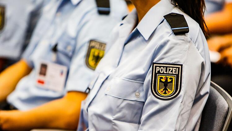 Bundespolizisten in Bamberg. Symbolfoto: Matthias Hoch