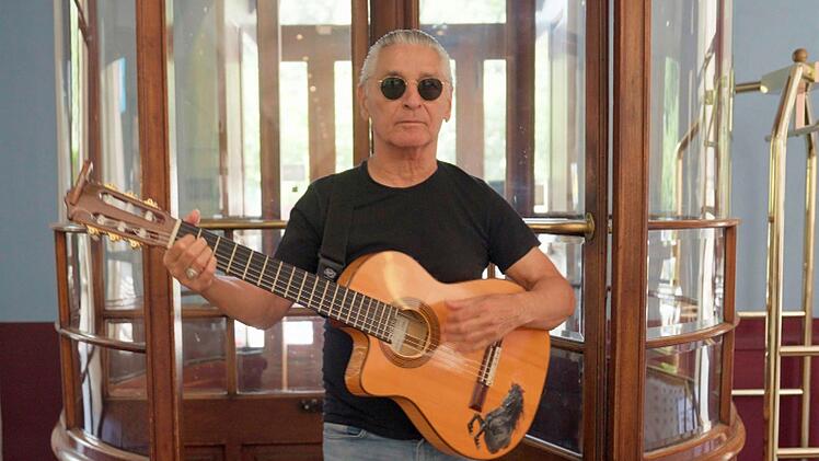Patcha&iuml; Reyes geh&ouml;rte zur Originalbesetzung der Gipsy Kings, ist heute aber nicht mehr Teil der Band.