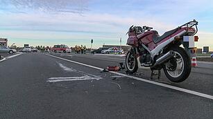 Verkehrsunfall auf der B19 in Unterfranken - 18-j&auml;hriger Motorradfahrer schwer verletzt