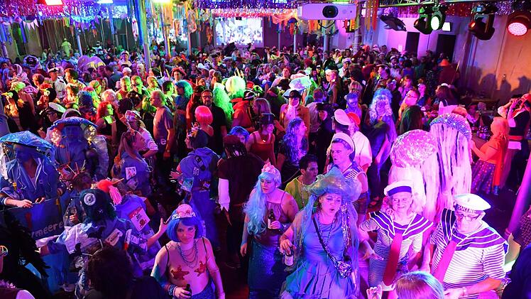 Beim Rosenmontagsball in BambergRonald Rinklef