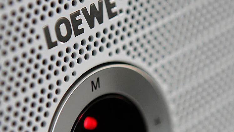 Bei Loewe wurden die Kündigungen verschickt. Wie viele Mitarbeiter genau betroffen sind, darüber will das Unternehmen am Montag informieren. Foto: Archiv/dpa