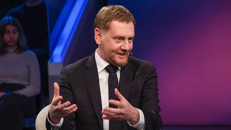 Michael Kretschmer hat bei Sandra Maischberger über eine Volksbefragung zum Thema Wehrpflicht gesprochen.
