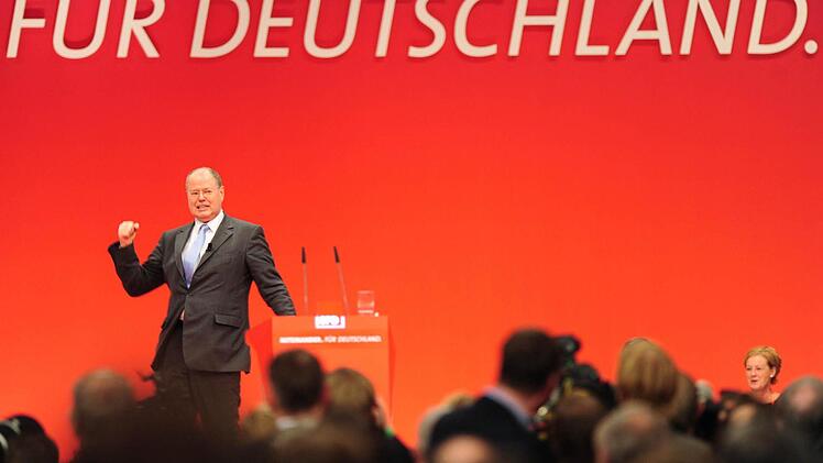 Zwei der 543 Stimmen, mit denen die Sozialdemokraten Peer Steinbrück zum Kanzlerkandidaten kürten, stammen aus dem Landkreis Bamberg.Foto: Ole Spata, dpa