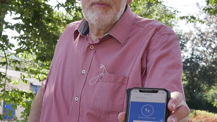 Geschäftsführer Armin Münzenberger empfiehlt, sich im Internet über die aktuelle Besucherzahl zu informieren. Foto: Manja von Nida