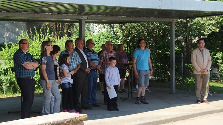 Am Erweiterungsbau der Carl-Platz-Schule wurde Richtfest gefeiert.  Foto: Richard Sänger