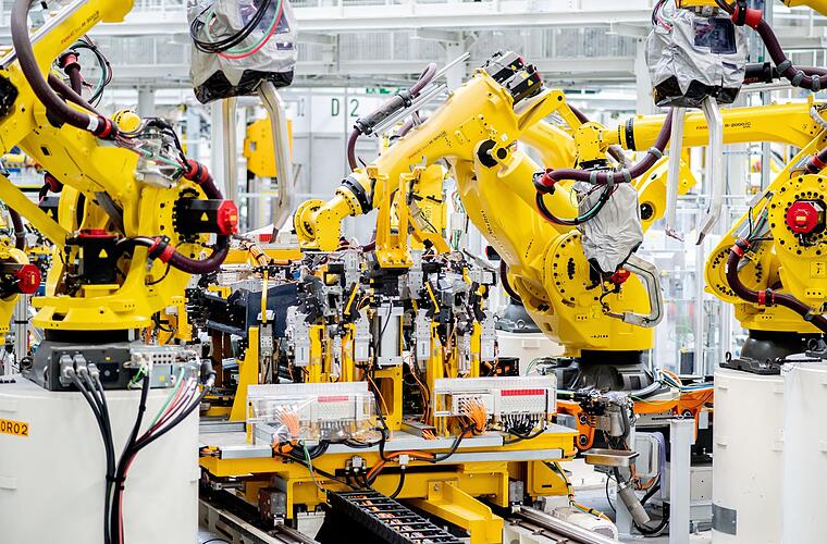 Absatzrekord: Mehr als eine halbe Million Industrieroboter
