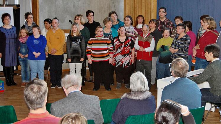 Der Gute-Laune-Singtreff Foto: Sigismund von Dobschütz
