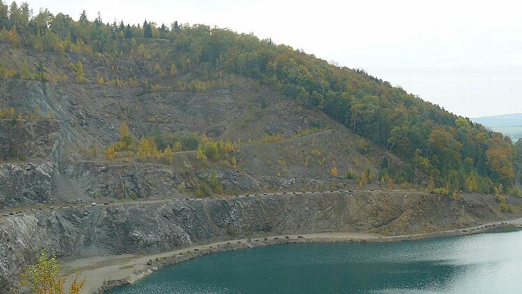 Kupferberg hat eine blaue Lagune. Foto: Klaus-Peter Wulf