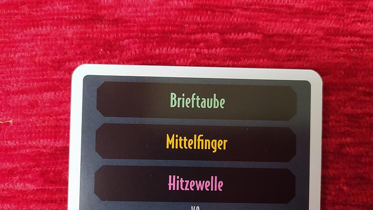 Spiele-Test Less is More: Rezension des kreativen Party-Wortspiels