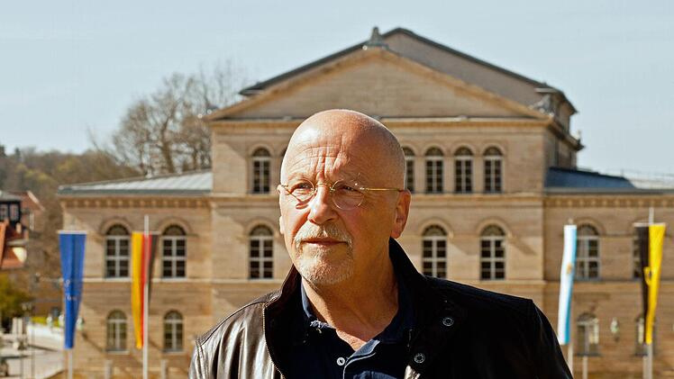 Gastregisseur Volker Vogel inszeniert Carl Zellers "Vogelhändler" am Landestheater. Die Erfolgs-Operette feiert am Samstag, 2. Mai, Premiere in Coburg.Foto: Jochen Berger