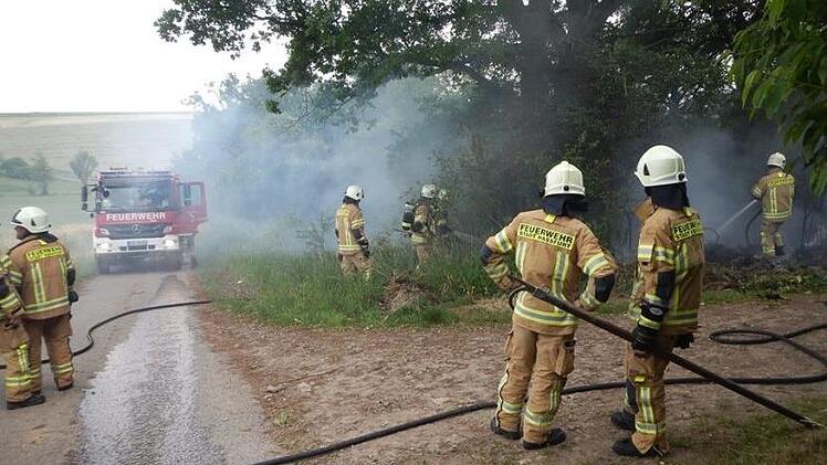 Die Feuerwehr kommt, wenn's brennt.