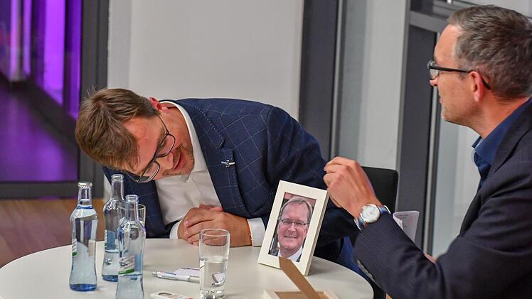 Über Amtsinhaber Andreas Starke (SPD/kleines Bild) war Lange kein  negatives Wort zu entlocken. Foto: Ronald Rinklef