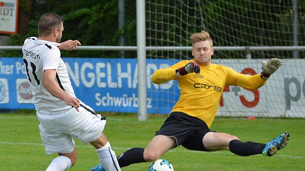 Mit jeder Menge Bezirksliga-Erfahrung kommt Daniel Rutz nach Meeder. Der letztj&auml;hrige Keeper des SV Bosporus Coburg ist nach dem Weggang des bisherigen Stammtorwarts Matthias Komm (zur Spvg Ahorn) als neue Nummer 1 beim TSV eingeplant. Foto: CT-Archiv