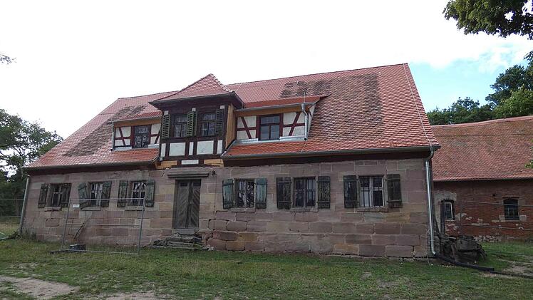 N&uuml;rnberg: Denkmalgesch&uuml;tztes Gut K&ouml;nigshof gesichert - welche Ma&szlig;nahmen durchgef&uuml;hrt wurden