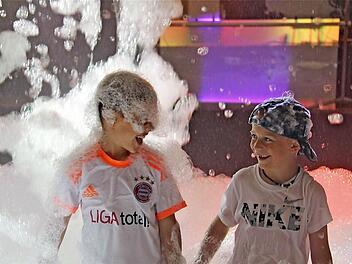 Silas und Etienne haben ihren Spaß. Foto: Gerd Schaar