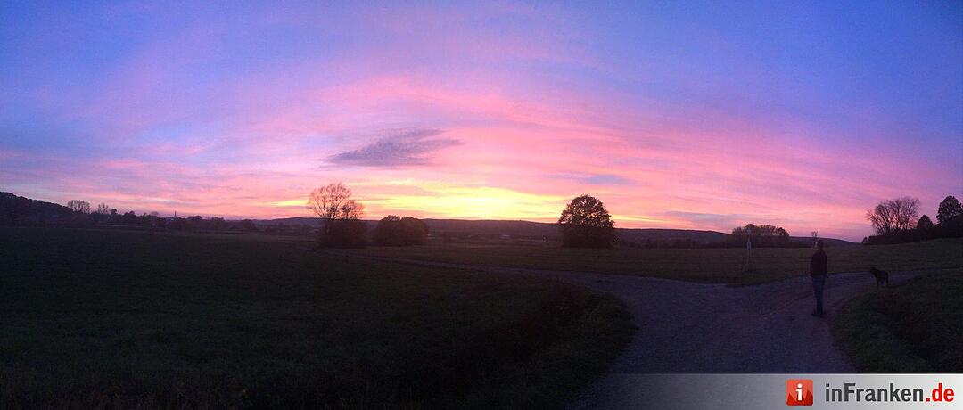 Abendrot vom 8.11.2015 - Die Bilder unserer Leser