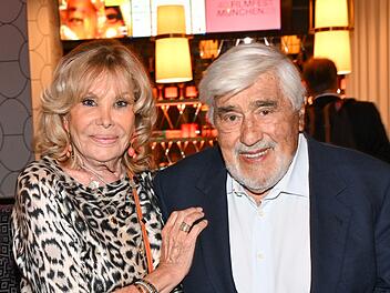 Mario Adorf und seine Frau Monique Faye lernten sich dank Brigitte Bardot kennen.