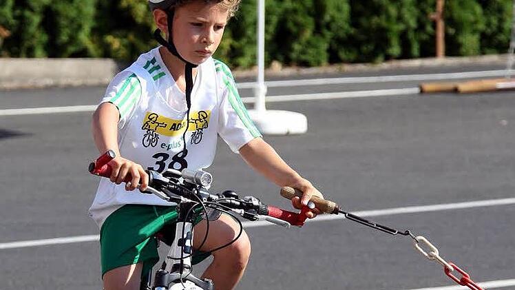 Beim Fahrradturnier können Mädchen und Jungen von acht bis 15 Jahren ihre Perfektion mit dem Rad verbessern. Foto: Karlheinz Franz