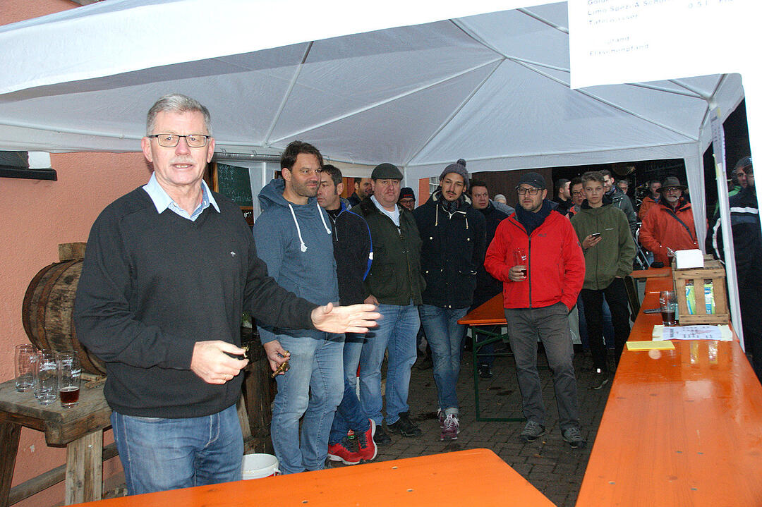 Bockbieranstich in Melkendorf: Gemeinde stellt eigenes Gebräu vor
