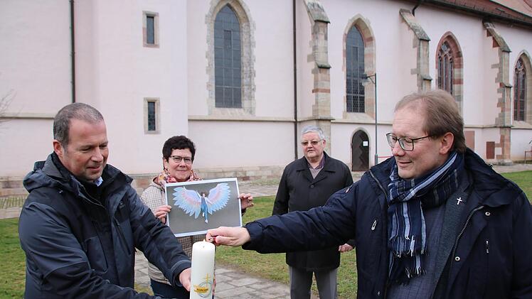 Moderator Thomas Eschenbacher (rechts) und Koordinator Manfred Müller (von links) mit Monika Hufnagel und Andreas Wacker