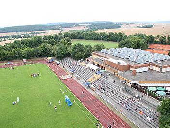 Bei den Sparvorschlägen ist auch das Sportzentrum wieder in den Mittelpunkt gerückt. Eine Aufschiebung der Hallensanierung halten CSU und Neue Wege für machbar, während die Opposition eine Umsetzung der Sanierungsplanung ohne Verzögerung fordert. Foto: Archiv/HeikeBeudert