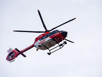 Kreis Main-Spessart: Schwere Verletzungen bei Arbeitsunfall - Mann stürzt über drei Meter in die Tiefe