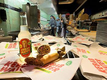Berliner Dönerladen stellt "Kebab Water" vor Berliner Dönerladen stellt "Kebab Water" vor
