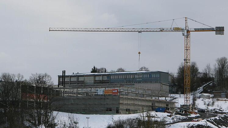 Die Realschule II in Coburg wächst erheblich und wird grundlegend modernisiert. Foto: Thomas Heuchling