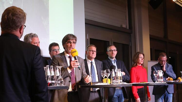 Podiumsdiskussion zum Gewerbepark Geisfelder Straße in der Brose-Arena. Foto: Barbara Herbst