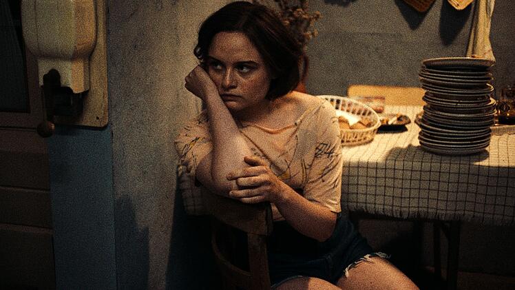 Mascha Schilinski war mit "In die Sonne schauen" (Bild) schon in Cannes erfolgreich. Nun hat es das Drama auf die Shortlist f&uuml;r den Auslandsoscar geschafft.