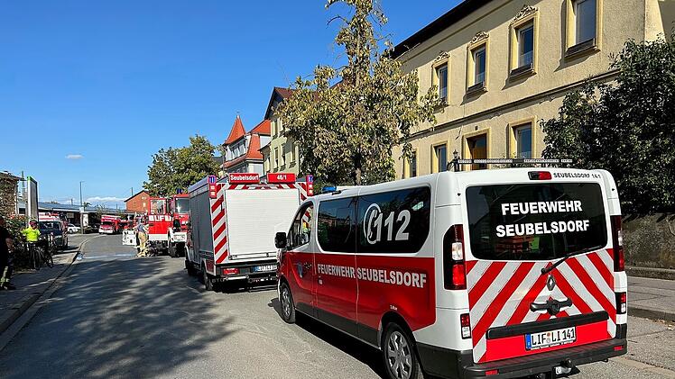 Brand in Lichtenfels - Explosion gefährdet Feuerwehrleute