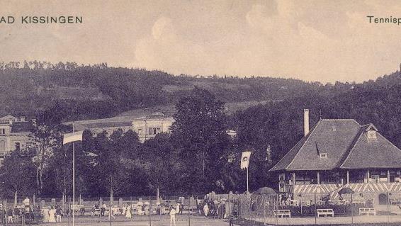 Das Badekommissariat verlegte die Tennisplätze in den Luitpoldpark. Seit 1907 wird dort gespielt. Quelle: Stadtarchiv