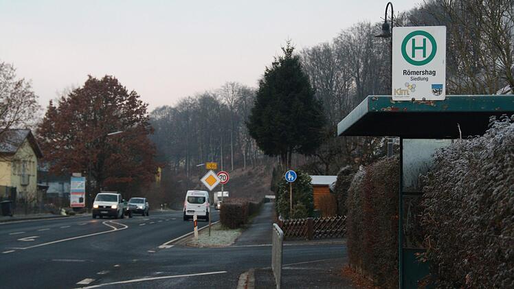 So soll es bleiben: Der Stadtrat spricht sich dafür aus, die Bushaltestellen in der bisherigen Form zu lassen. Foto: Ulrike Müller
