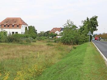 Hier in Baiersdorf sollen bezahlbare Wohnungen entstehen.  Foto: Ronald Heck