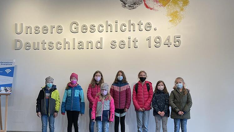 Im Rahmen des Geschichtsprojektes des Rhönklub Zweigvereins Oberweißenbrunn besuchten die jungen Teilnehmerinnen und Teilnehmer  das "Haus der Geschichte" in Bonn. Foto: Oliver Eisenmann