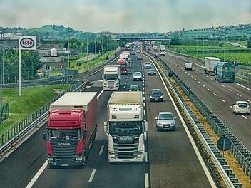 A3: Fahrer verliert Laderampe