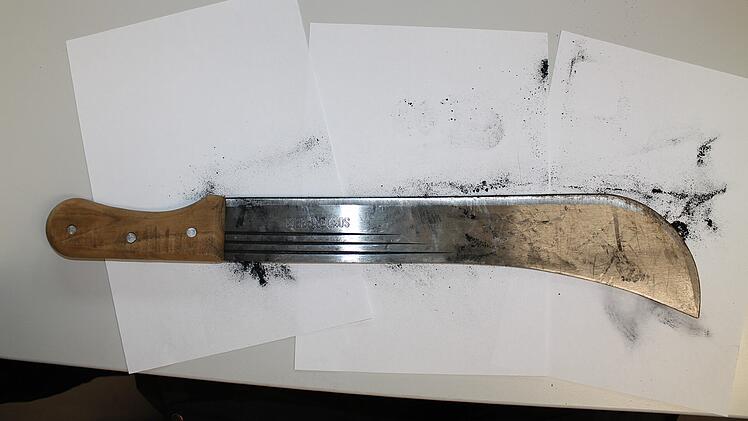 Machete von kuriosem Diebstahl in Selb