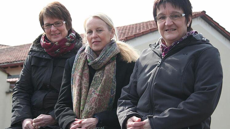 Iris Wienhold, Ursula Urban und Doris Reichert sind als Altersberaterinnen unterwegs. Fotos: Carmen Schmitt