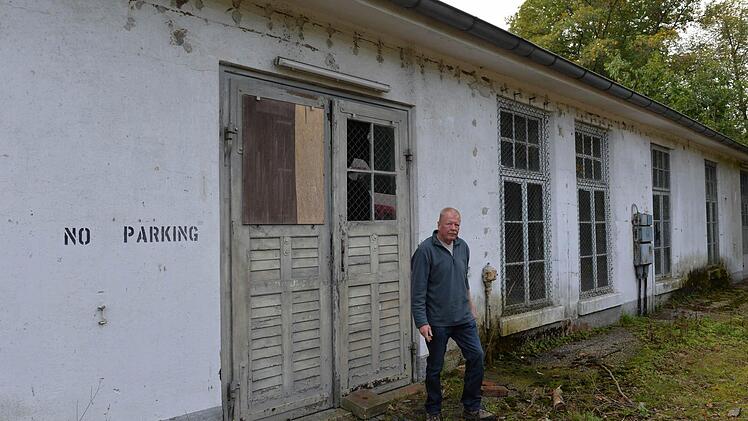 Eine der alten Fabrikationshallen für Munition. Foto: Ronald Rinklef