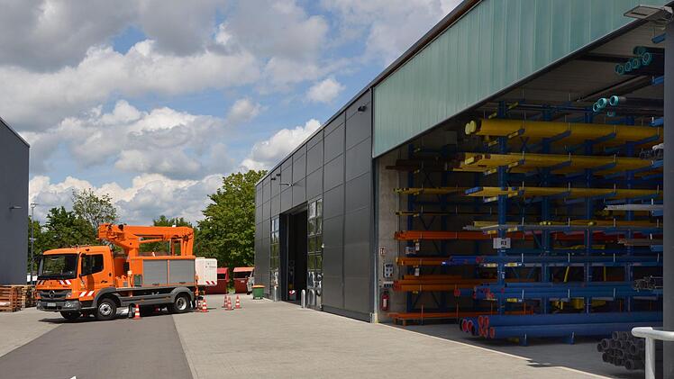 Eindrücke vom Tag der offenen Tür im neuen Domizil der Bad Kissinger Stadtwerke.  Foto: Peter Rauch